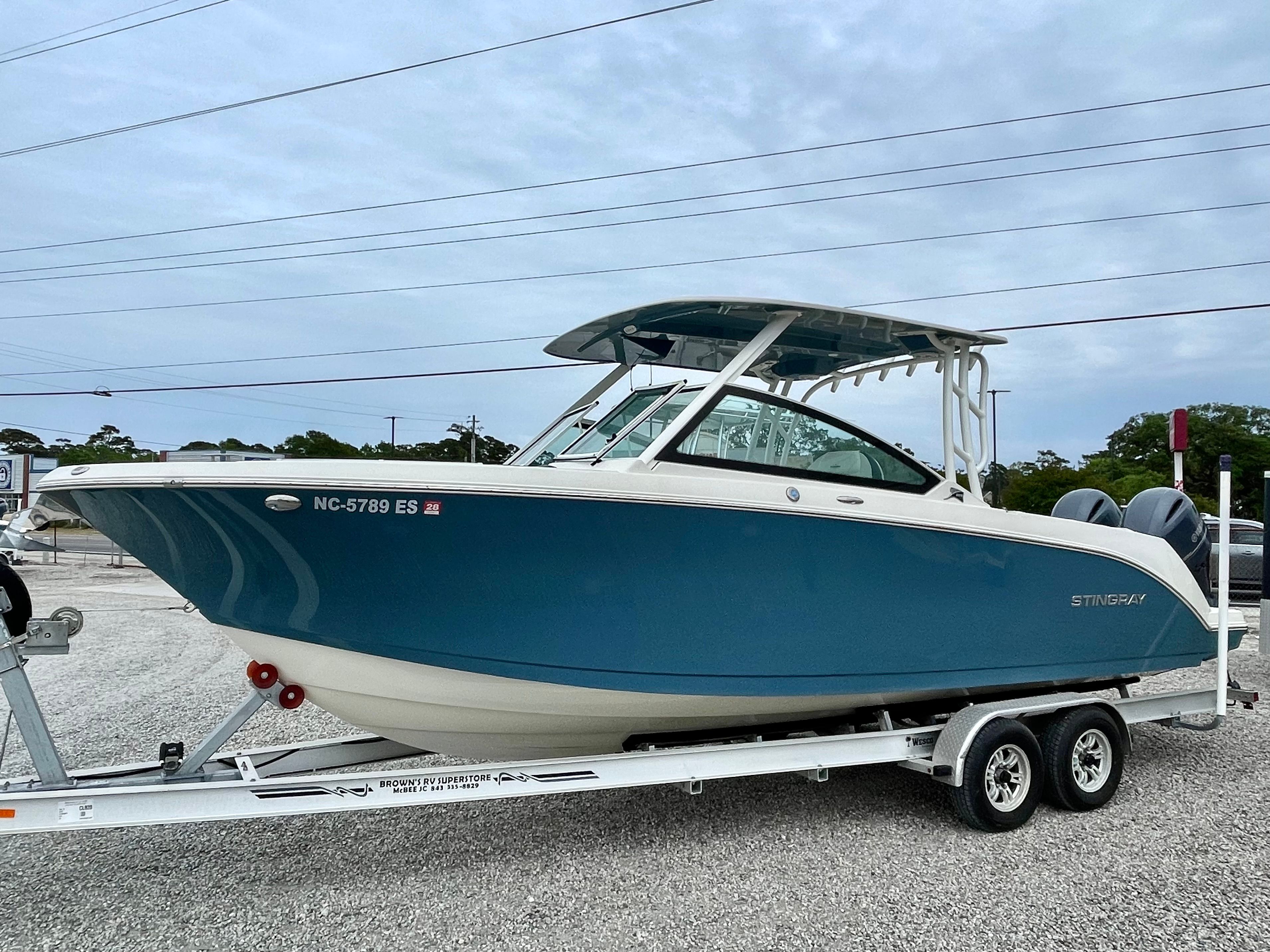 2020 Stingray 269 DC