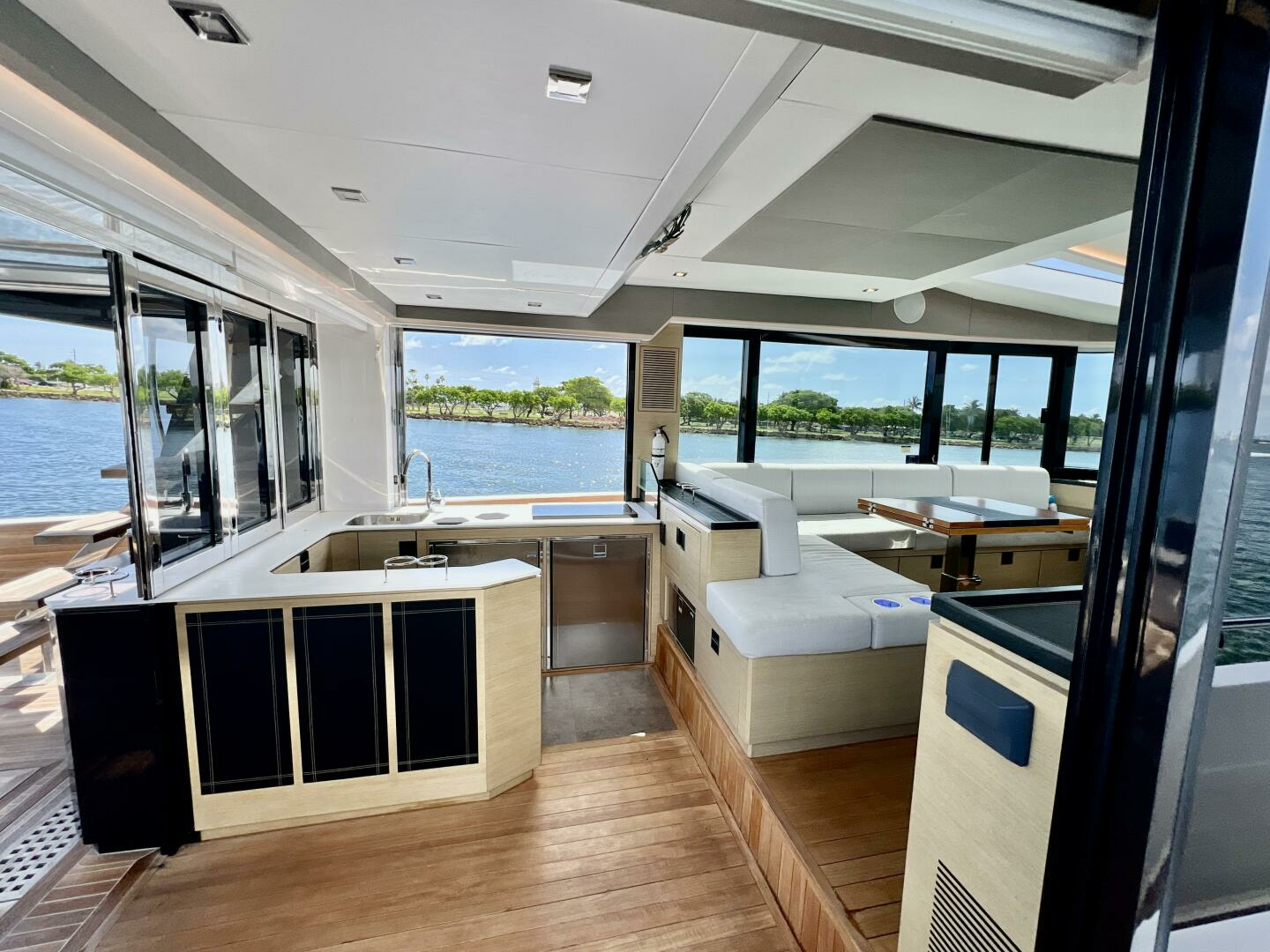 2022 Okean Flybridge 50 - Image 7