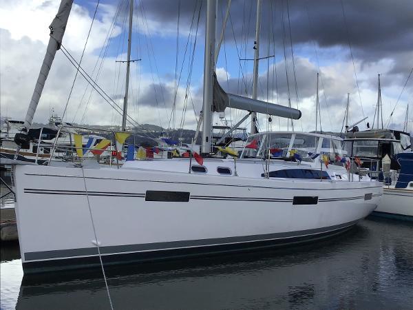 2018 Catalina 425