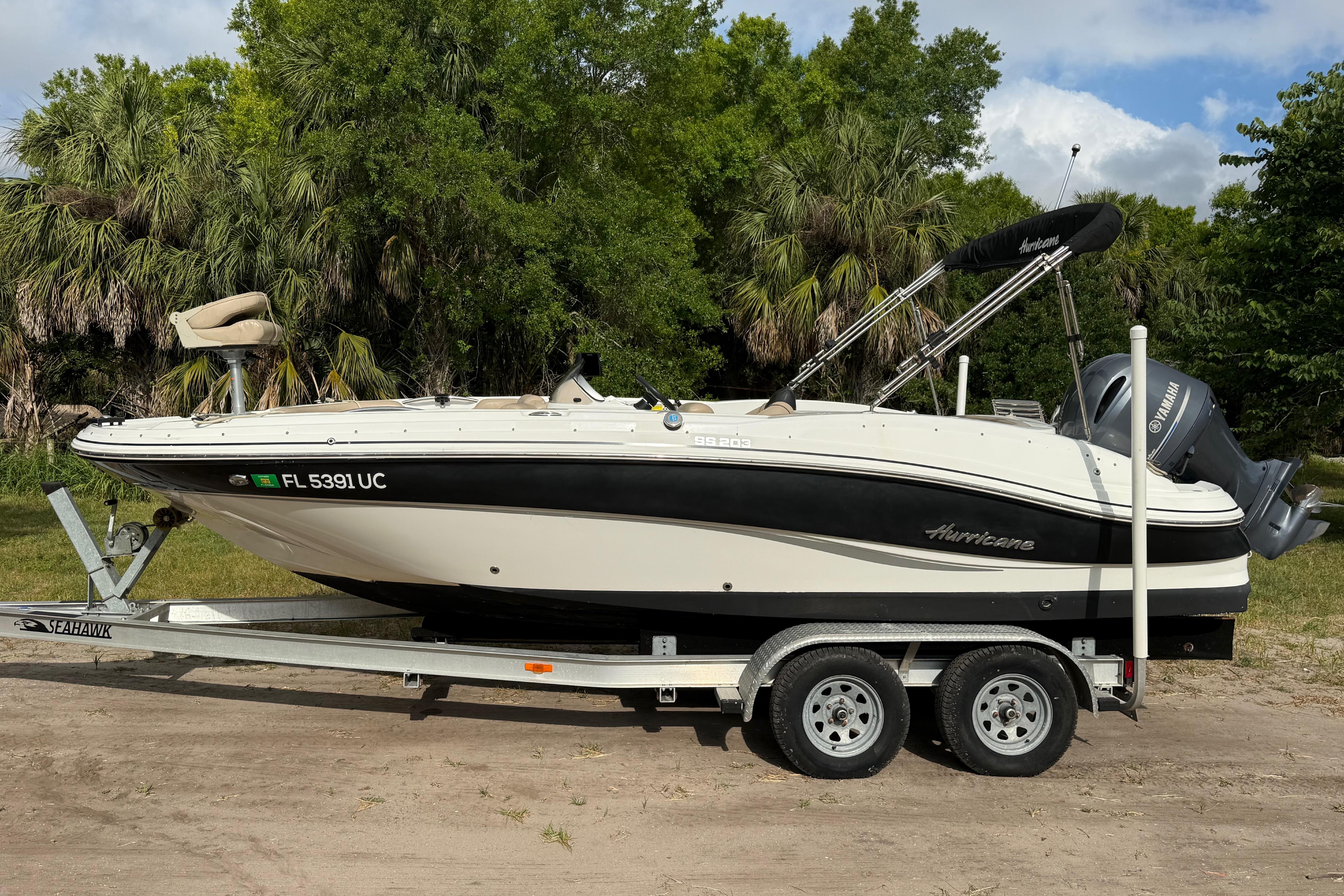 2016 Hurricane SunDeck Sport 203 OB