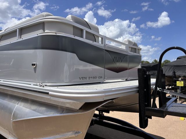 2025 Avalon Venture Cruise Rear Bench 21 FT - 3