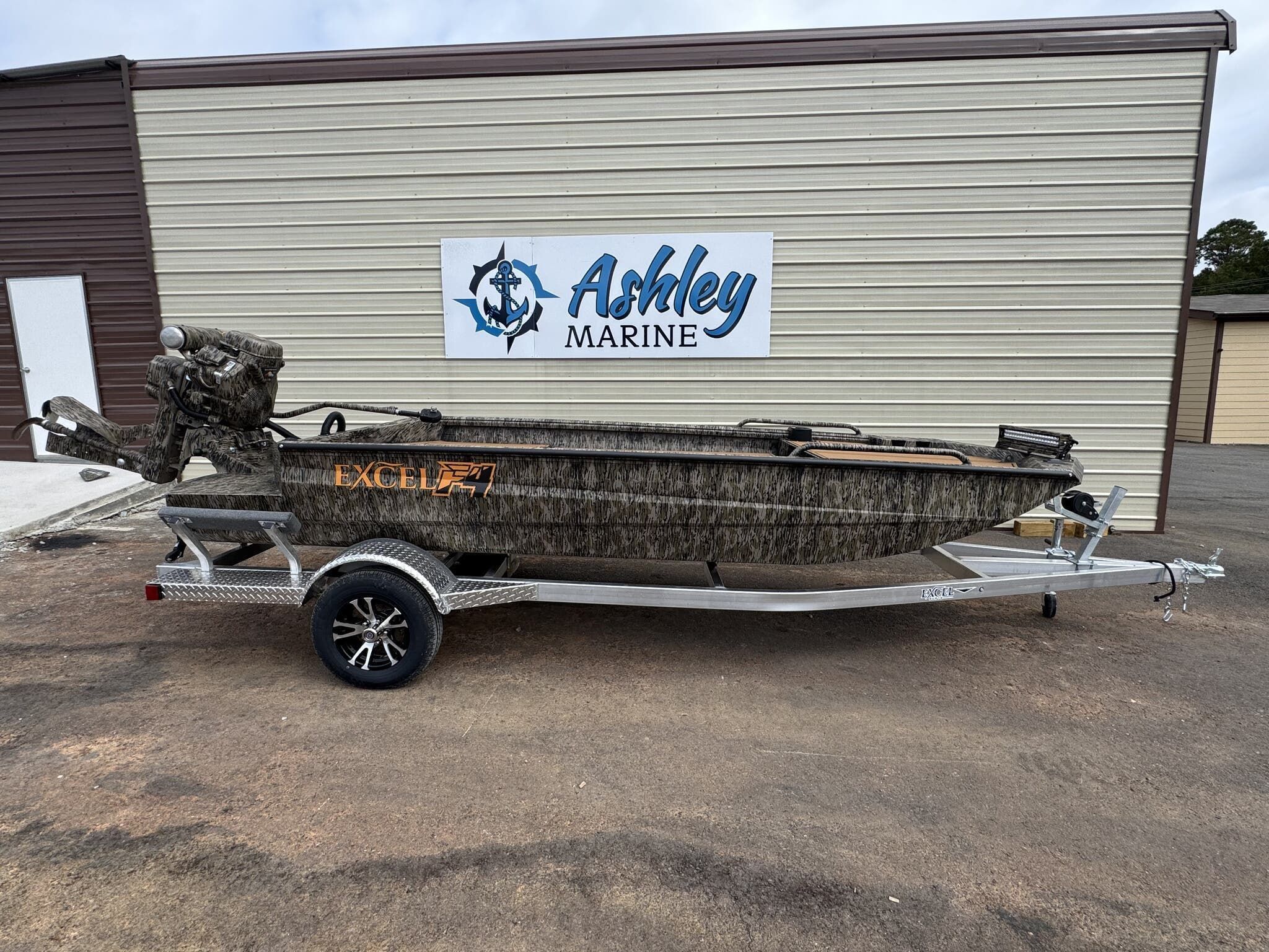 2026 Excel 1754 Shallow Water F4