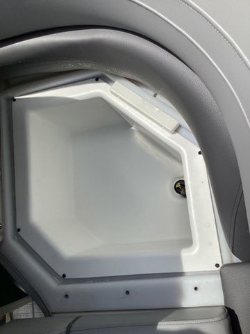 2026 SunCatcher Fusion 324SL - 20