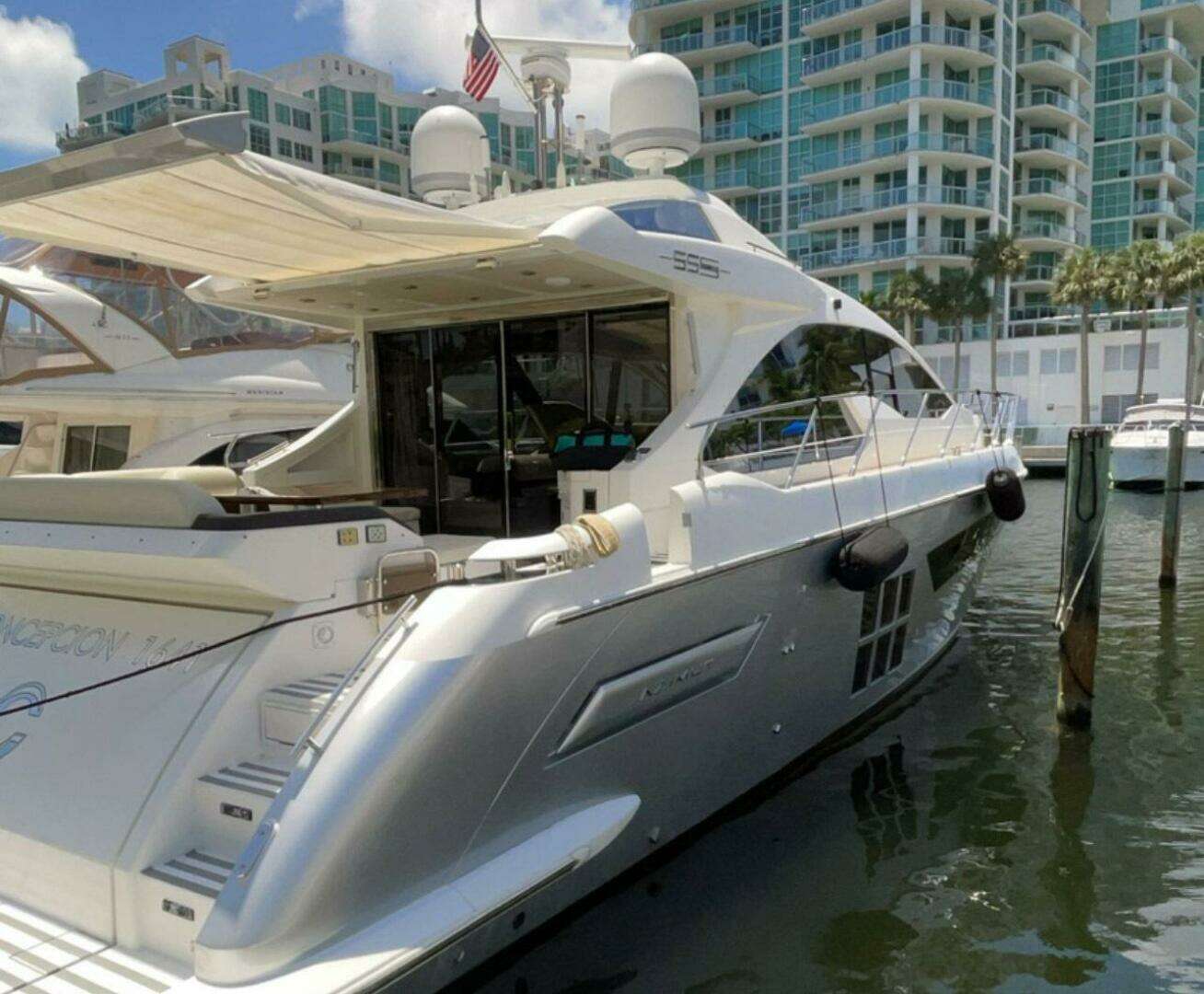 2013 Azimut 55S - Image 16