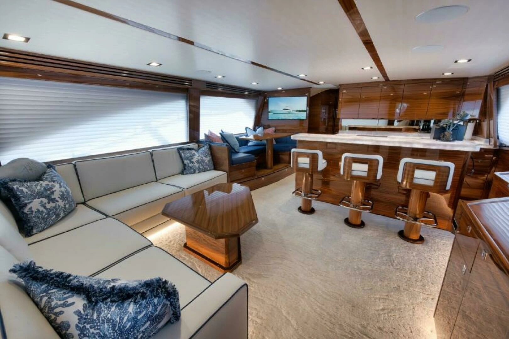 2024 Viking 68 Convertible - Image 2