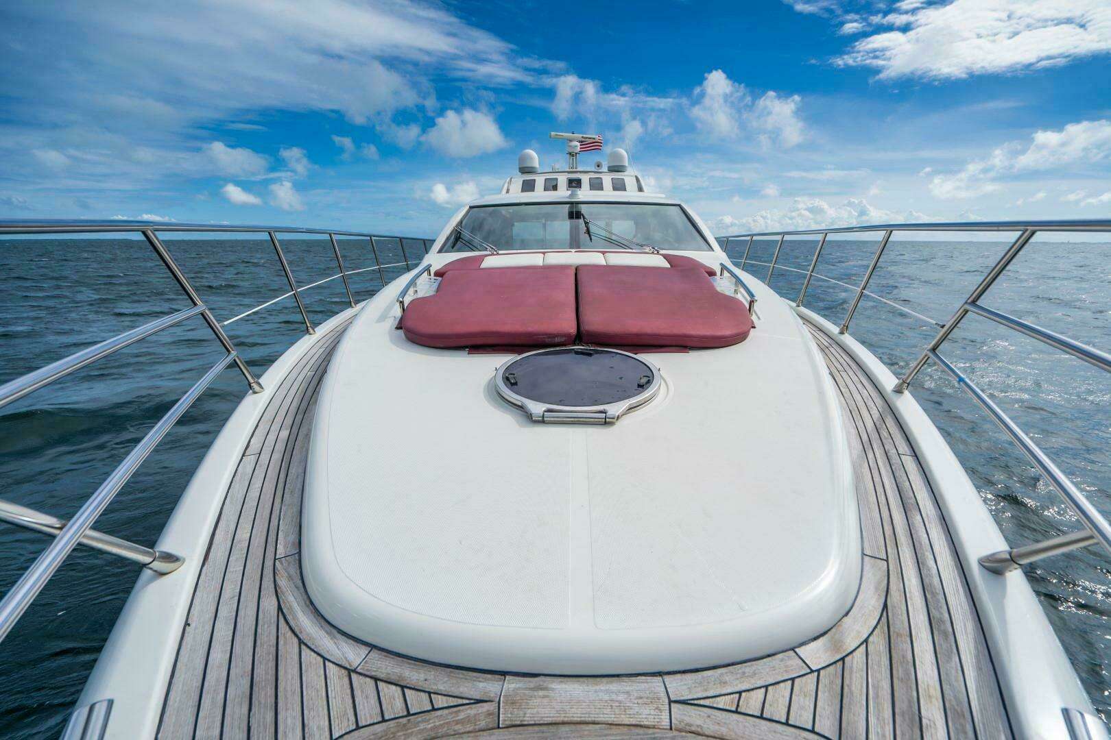 2007 Azimut 68S - Image 15