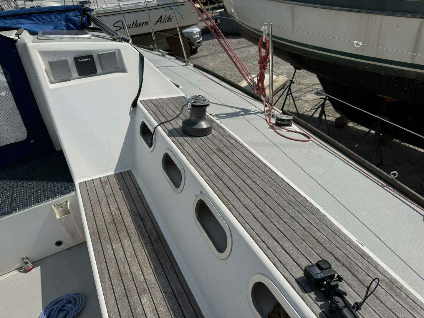 2009 RM Yachts RM1050 - Image 20