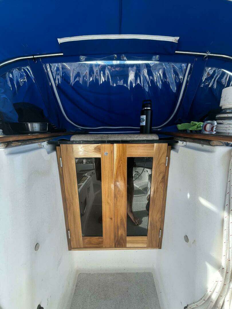2002 Beneteau 393 - Image 4