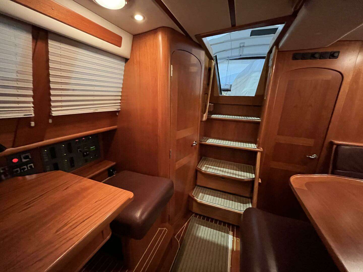 2003 Fantasi 44 Pilot House - Image 41