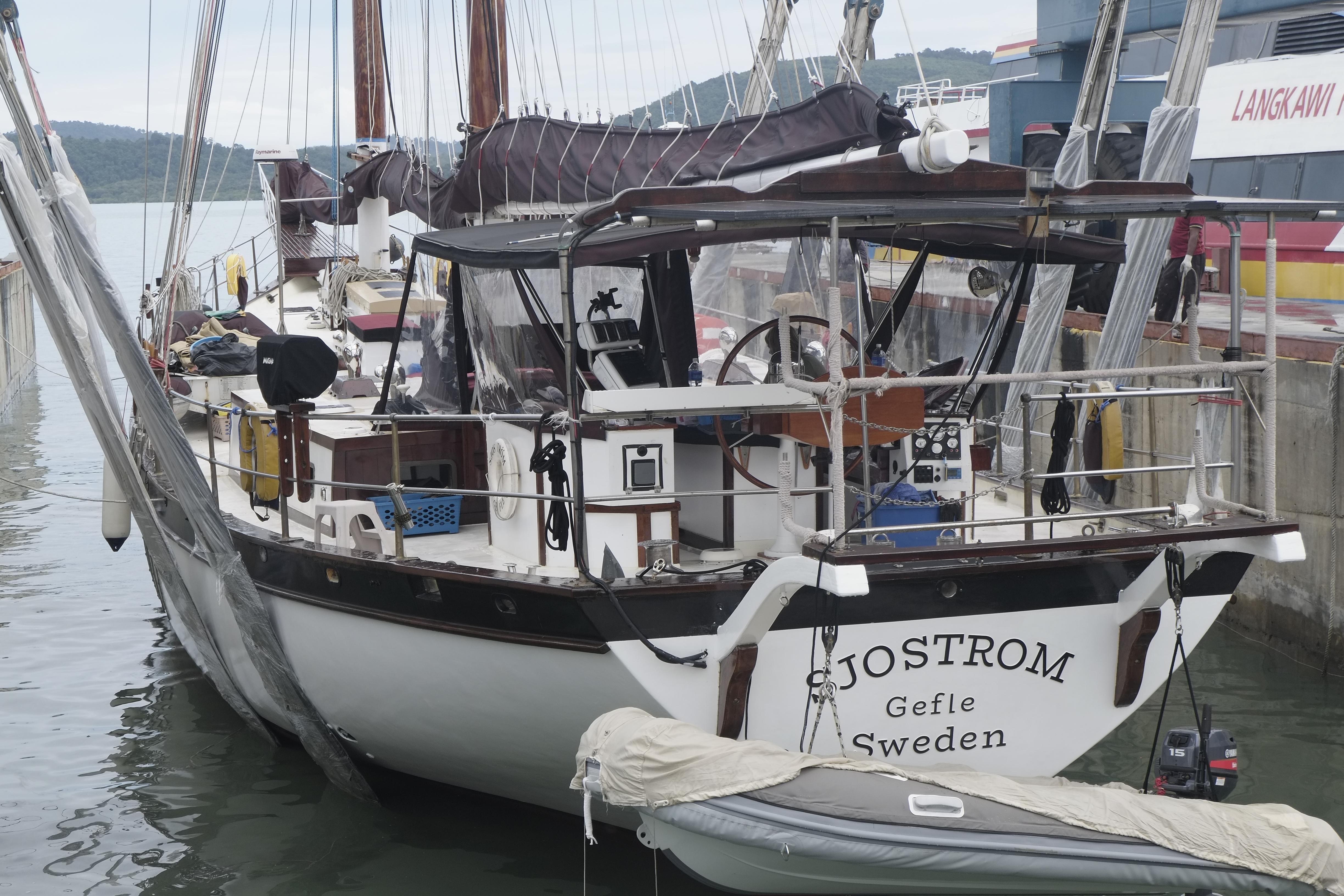 Custom Bud Macintosh schooner, 2006, docked in a marina with visible nameplate and equipment.