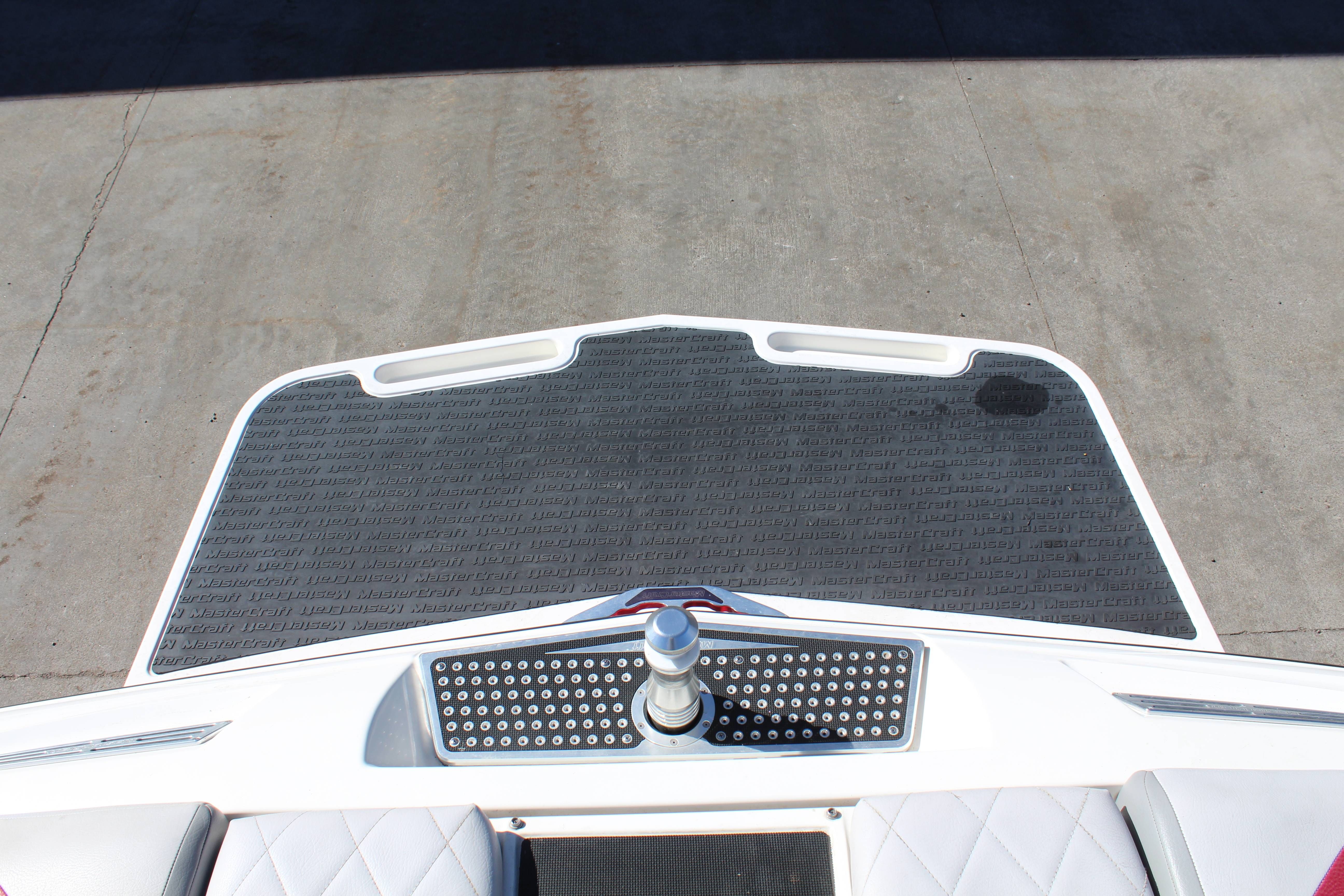 2009 MasterCraft X-14V - 17