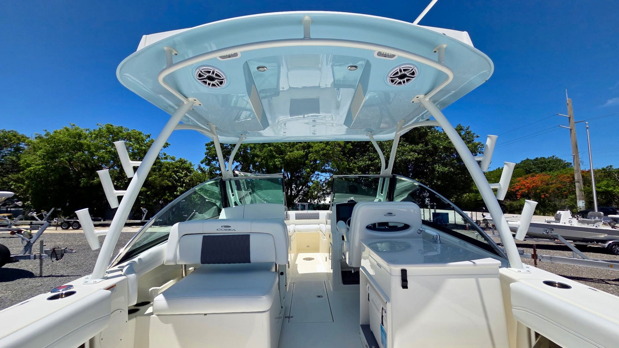 2026 Cobia 280 Dual Console - 9