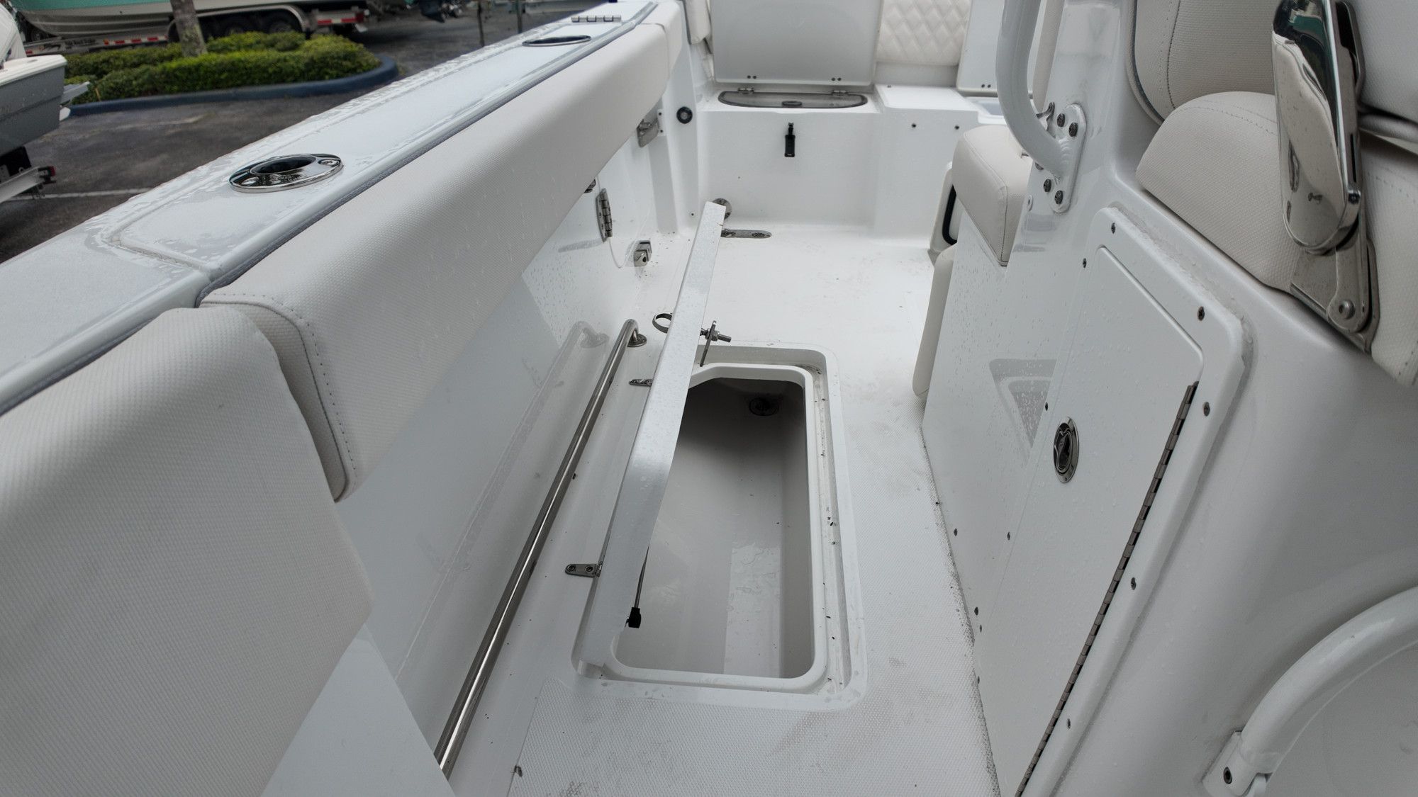 2026 Sea Hunt Ultra 275 CB - 22