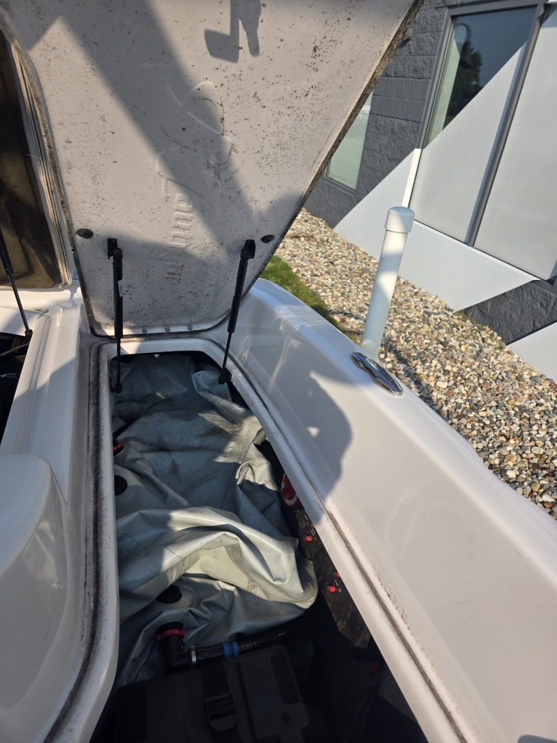 2008 Nautique Crossover 211 - Image 12