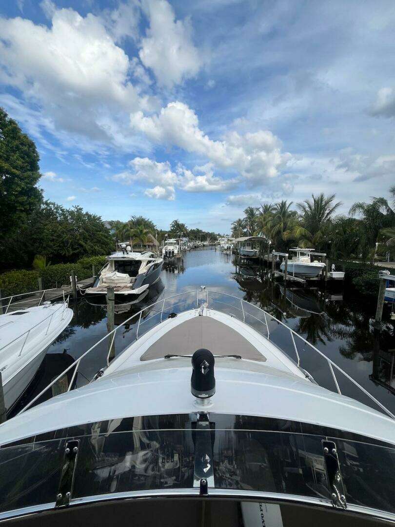2017 Marquis 500 Sport Yacht - Image 18