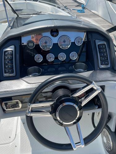 2013 Formula 270 Bowrider - 9