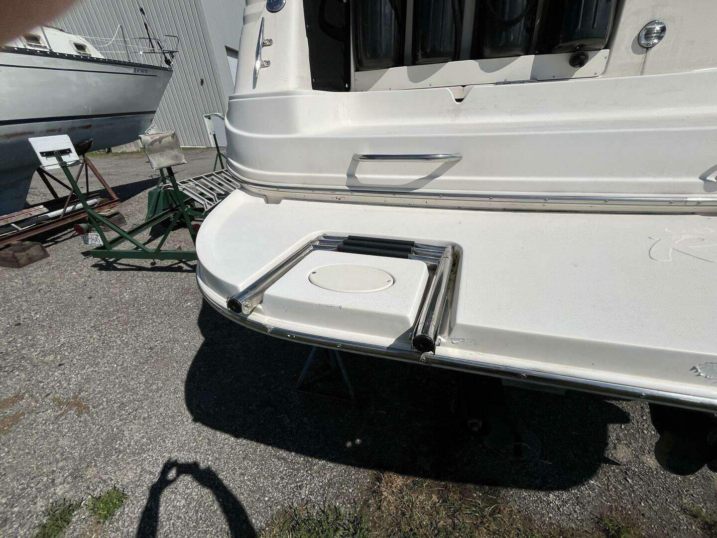 2000 Rinker Fiesta Vee 340 - Image 8