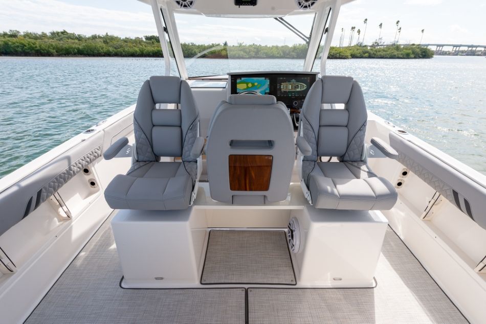 2027 Regal 34 SAV - 42