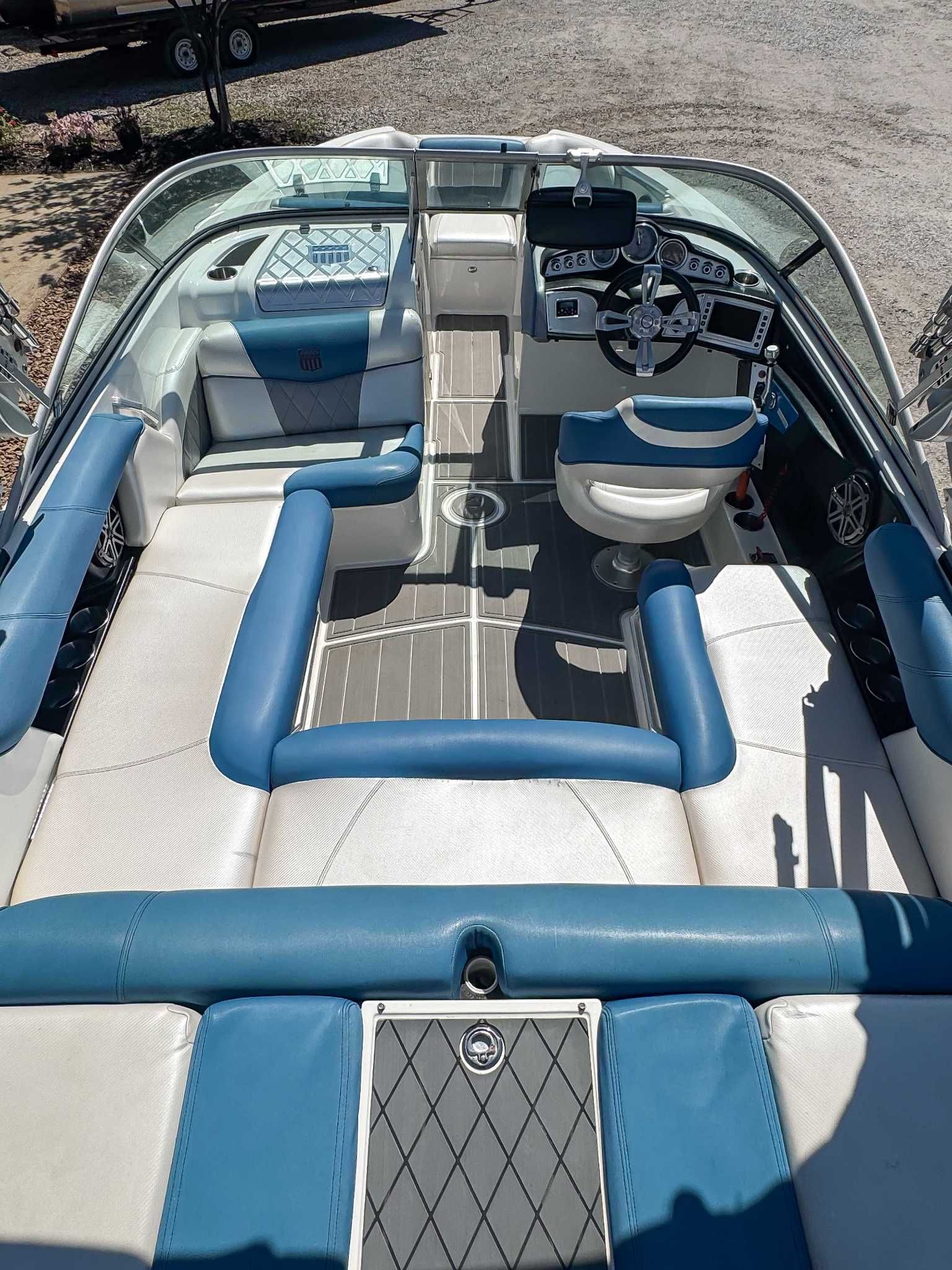 2013 MasterCraft X2 - 11