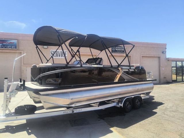 2026 Tahoe LTZ Elite Windshield 23 FT