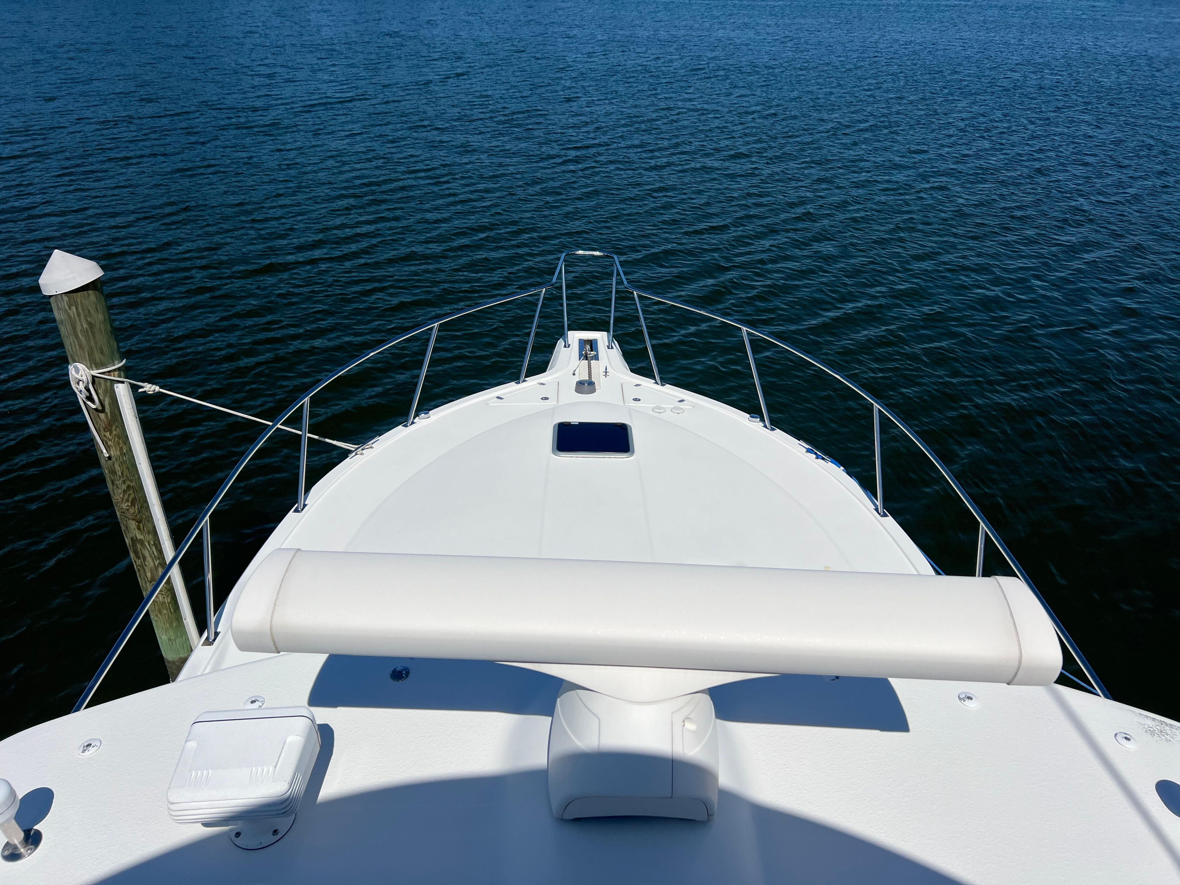 2004 Rampage 38 Express - 31