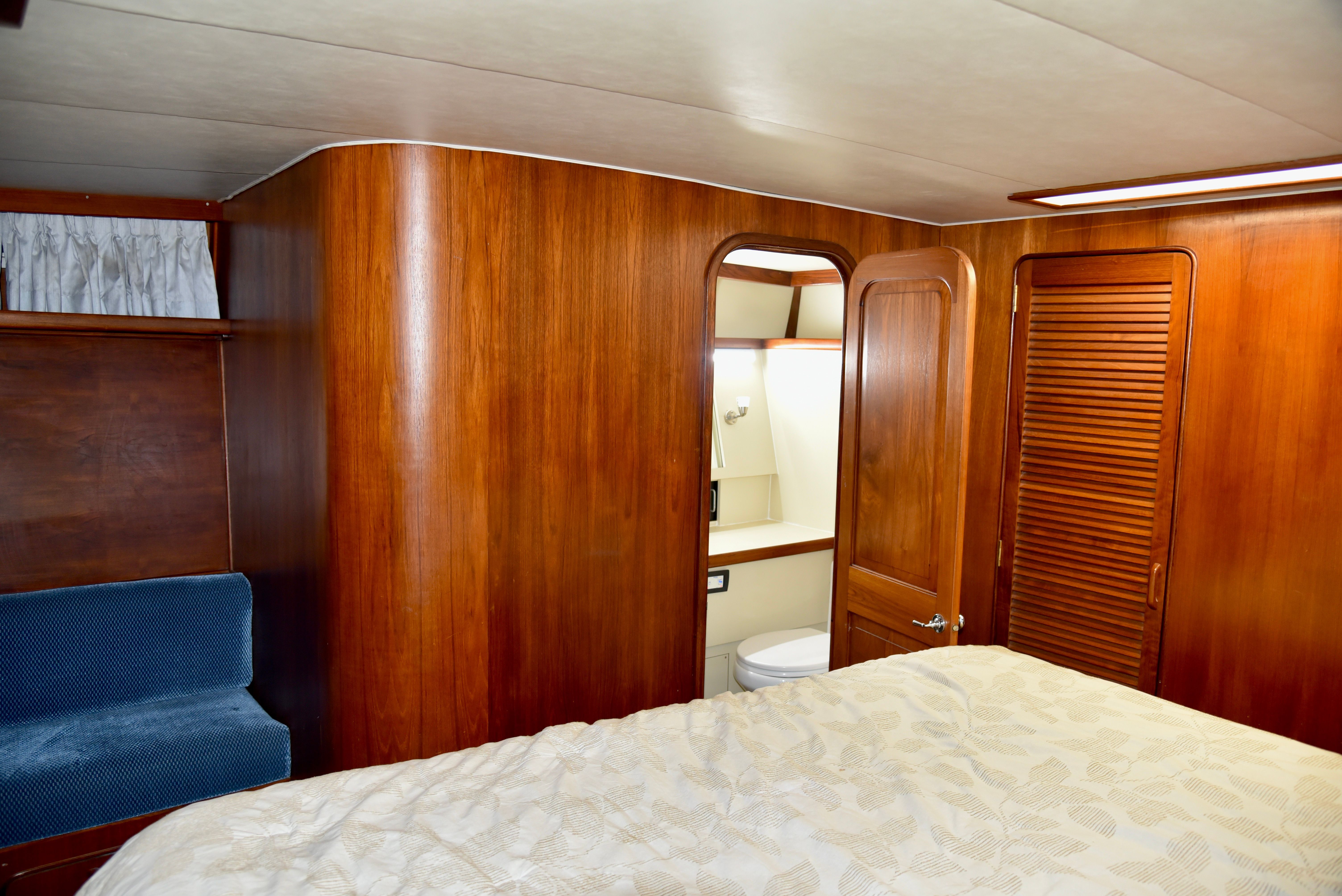 1985 Gulfstar 44ft - 30