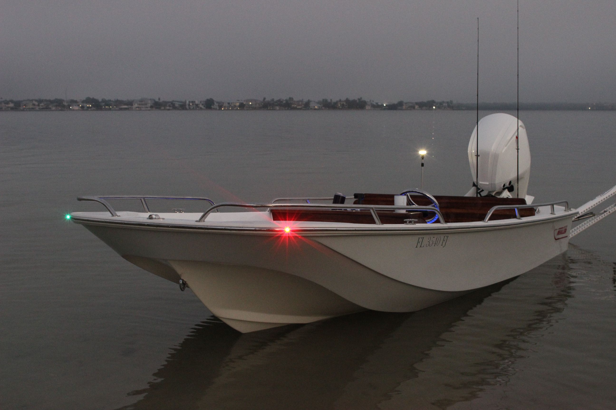 1986 Boston Whaler 17 Montauk - 5