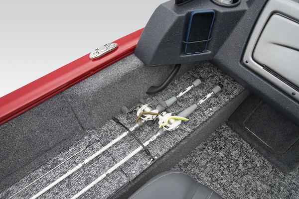 2026 Tracker Pro Guide V-16 WT - 28