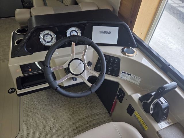 2026 Crest Conquest 230 SLS Tri-Toon 200hp, Trailer and Exten - 30