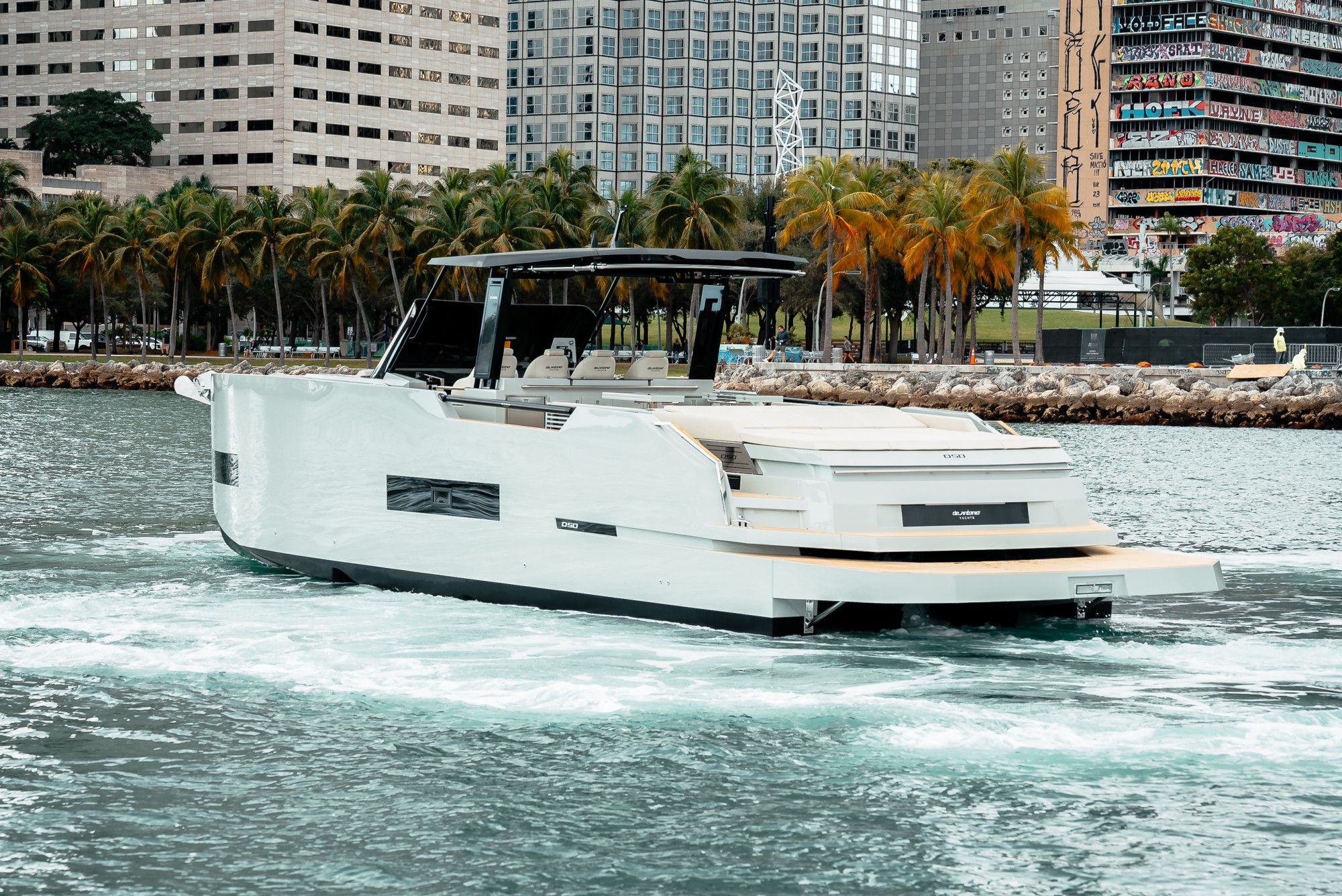 2025 De Antonio Yachts D50 OPEN - 6