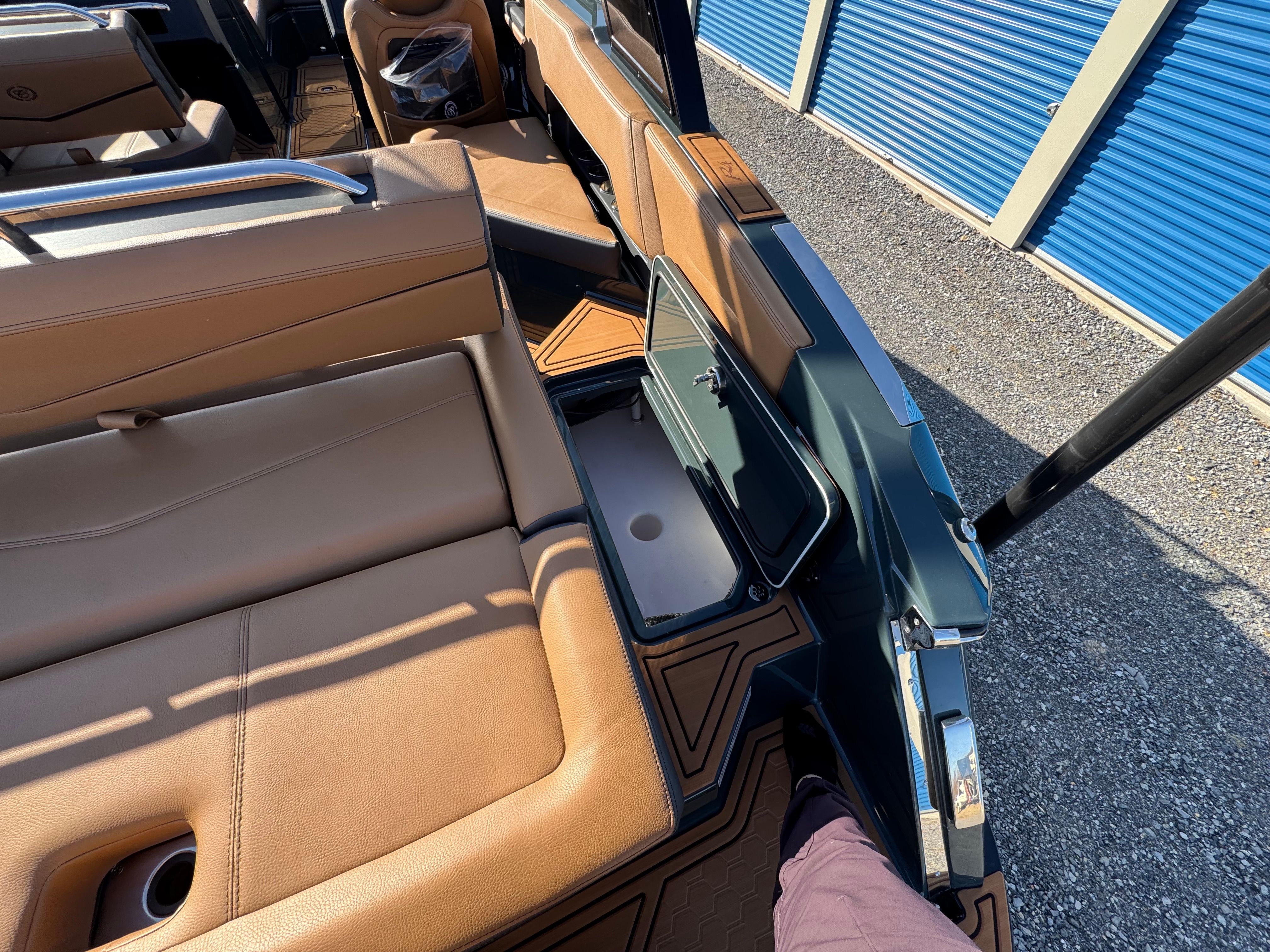 2026 Cobalt R4 Surf - 70