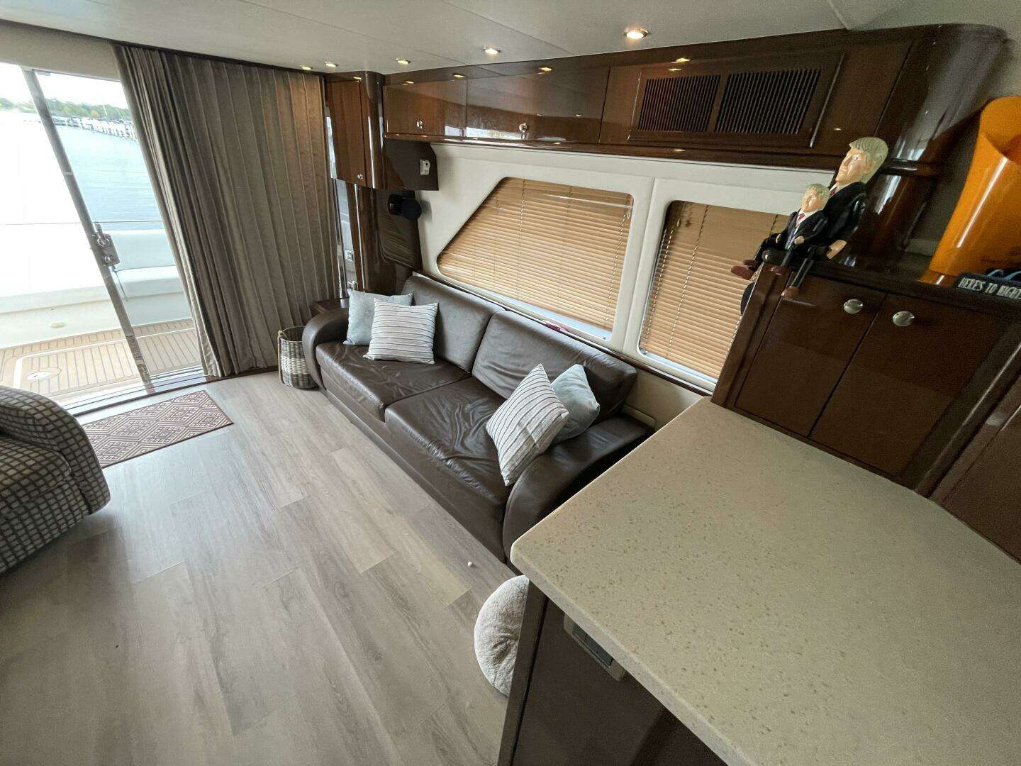 2007 Marquis 55 LS - Image 73