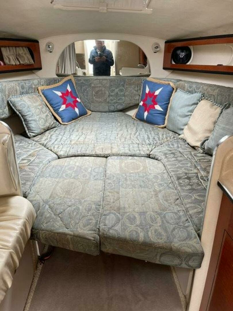 2004 Sea Ray 280 Sundancer - Image 10