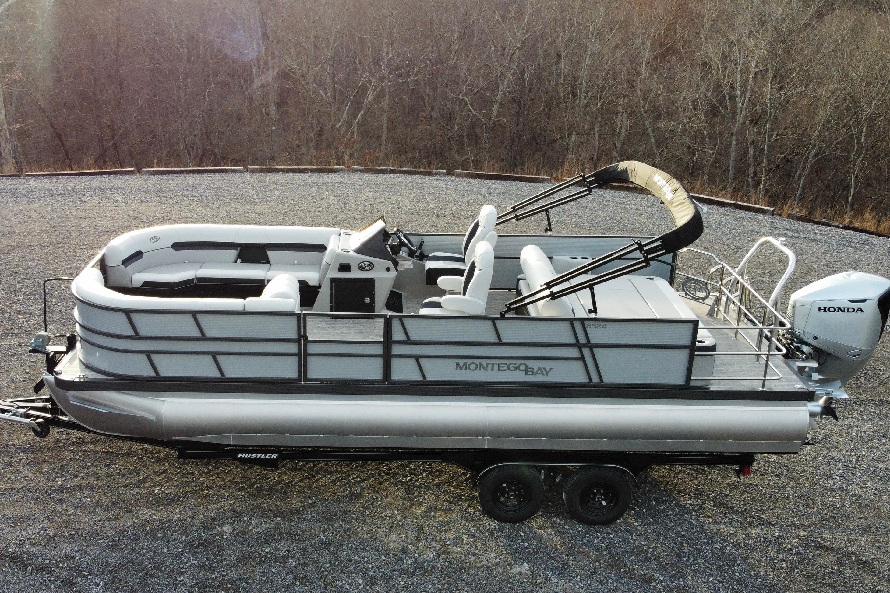 2026 Montego Bay 200HP ST8524 SB Deluxe Cruise Sport Tri-Toon