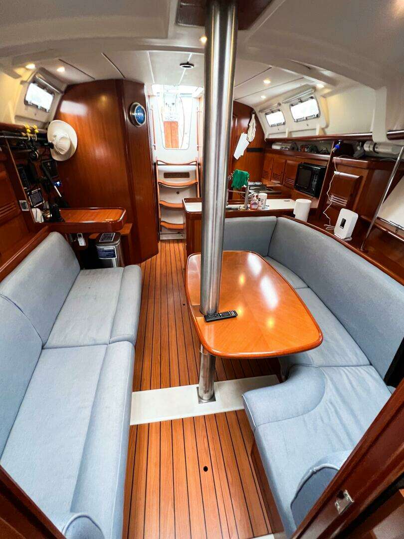 2007 Beneteau 373 - Image 57