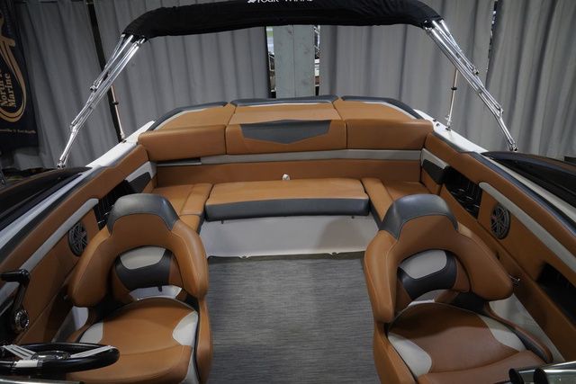 2019 Four Winns H 230 RS - 16