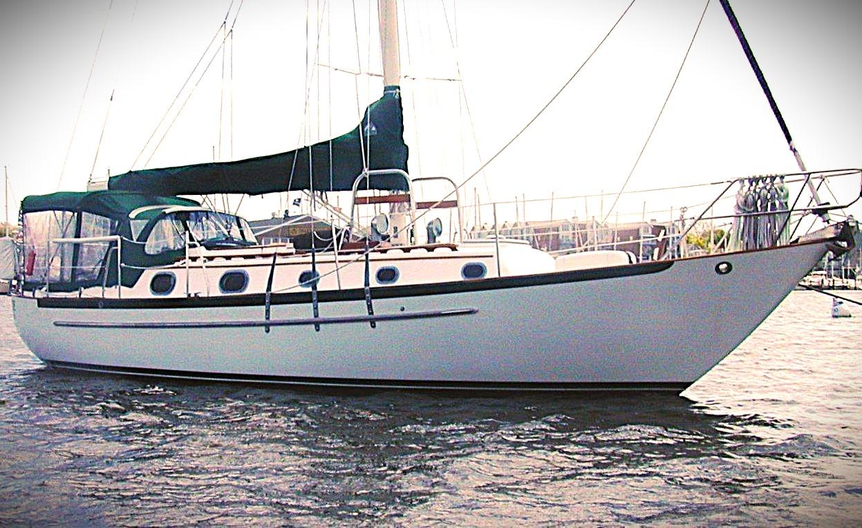 1987 Pacific Seacraft 34