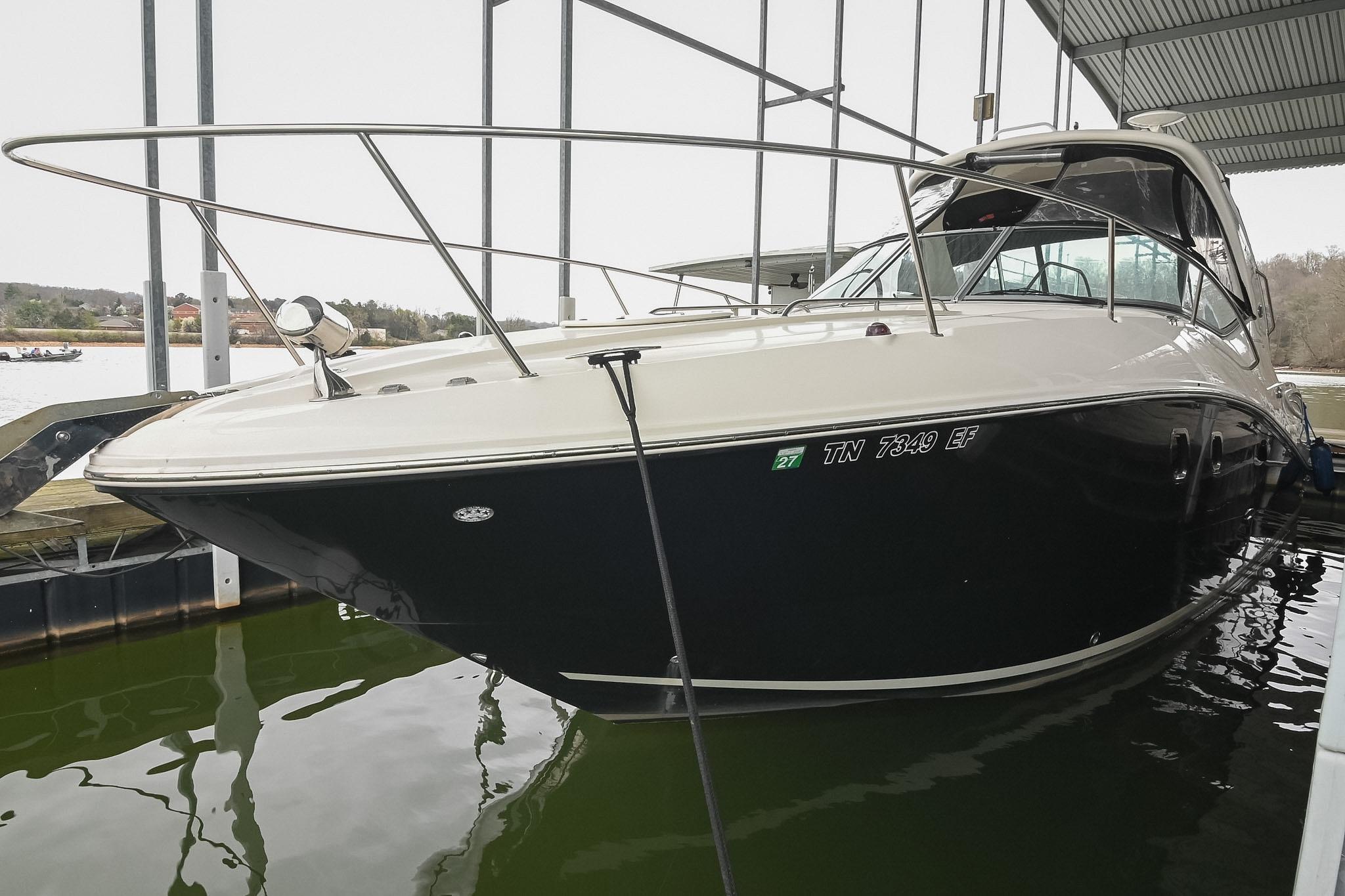 2012 Sea Ray Sundancer 330