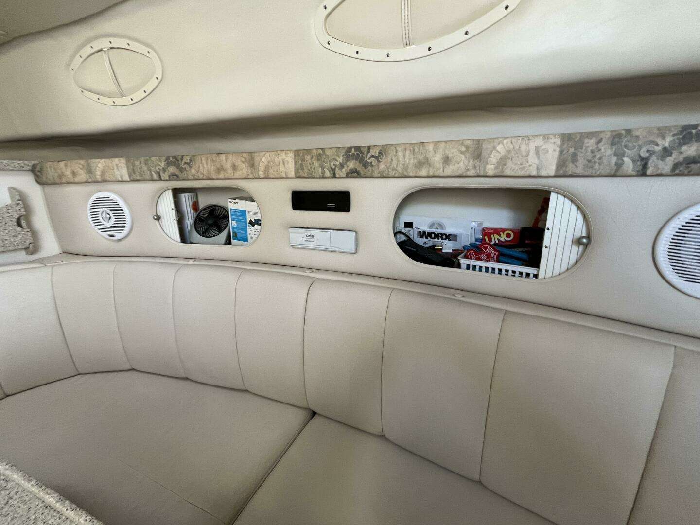 2000 Rinker Fiesta Vee 340 - Image 32