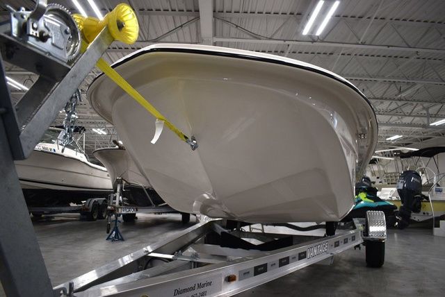 2025 Carolina Skiff E20 JVX Center Console - 35