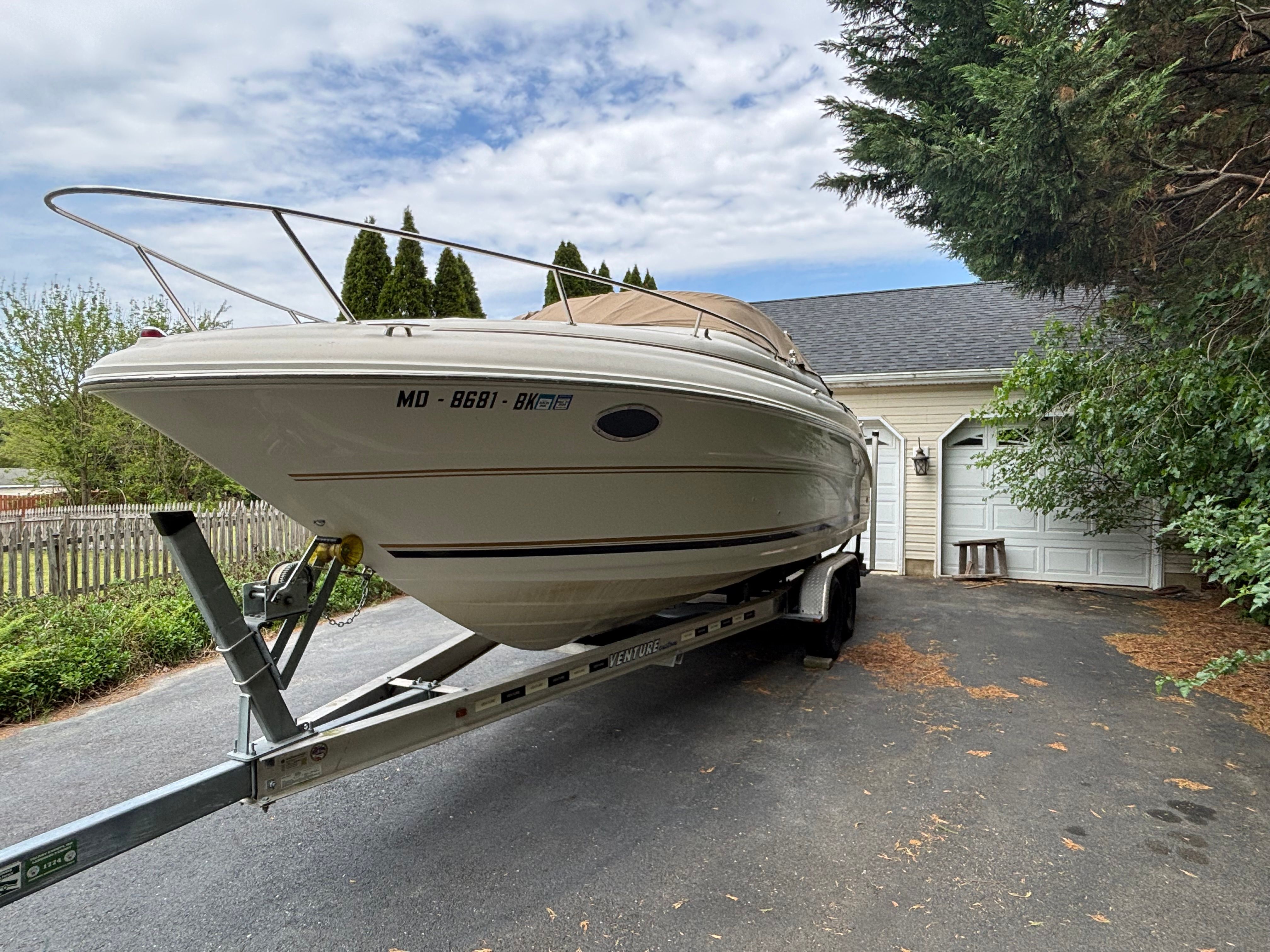 2001 Sea Ray 245 Weekender
