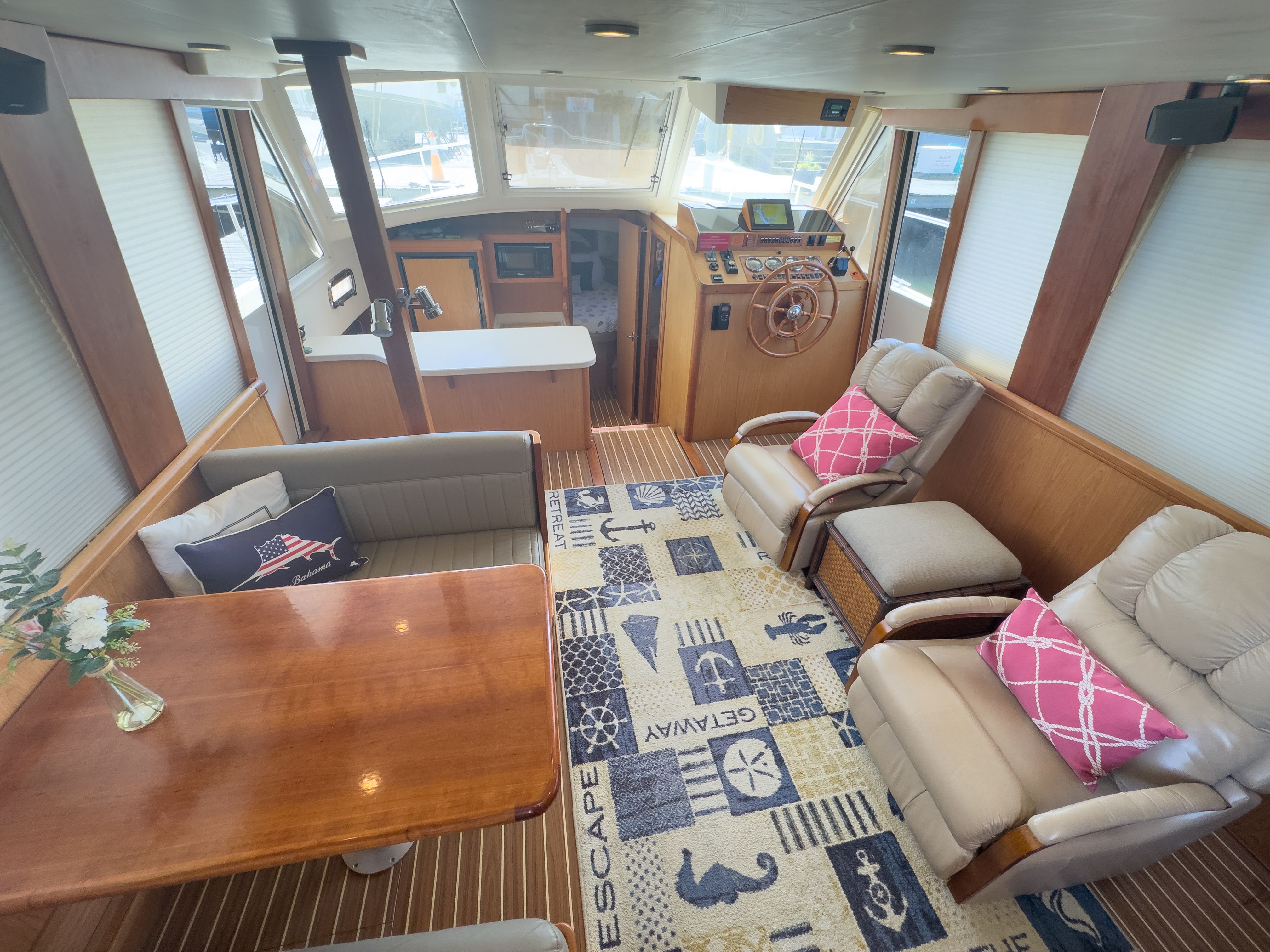 2006 Mainship 43 Trawler - 33