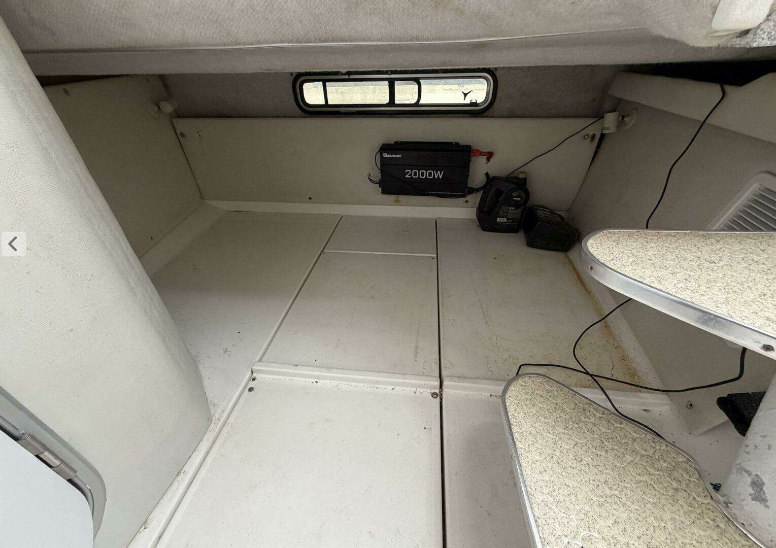 1999 Wellcraft 290 Coastal - Image 10