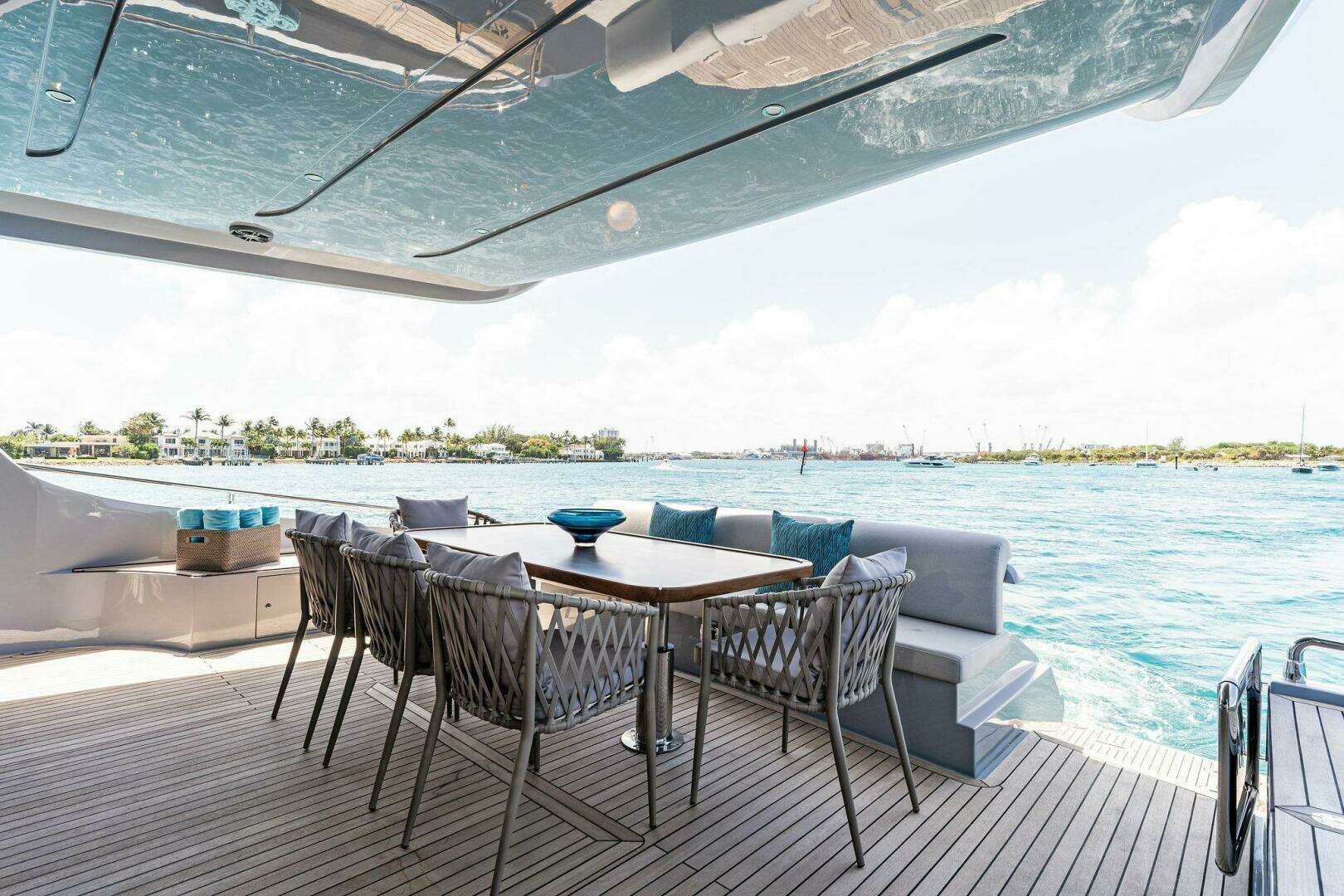 2024 Aquitalia Yachts Flybridge - Image 90