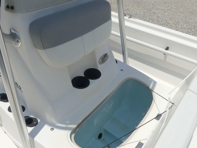 2021 Mako Pro Skiff 19 CC - 21