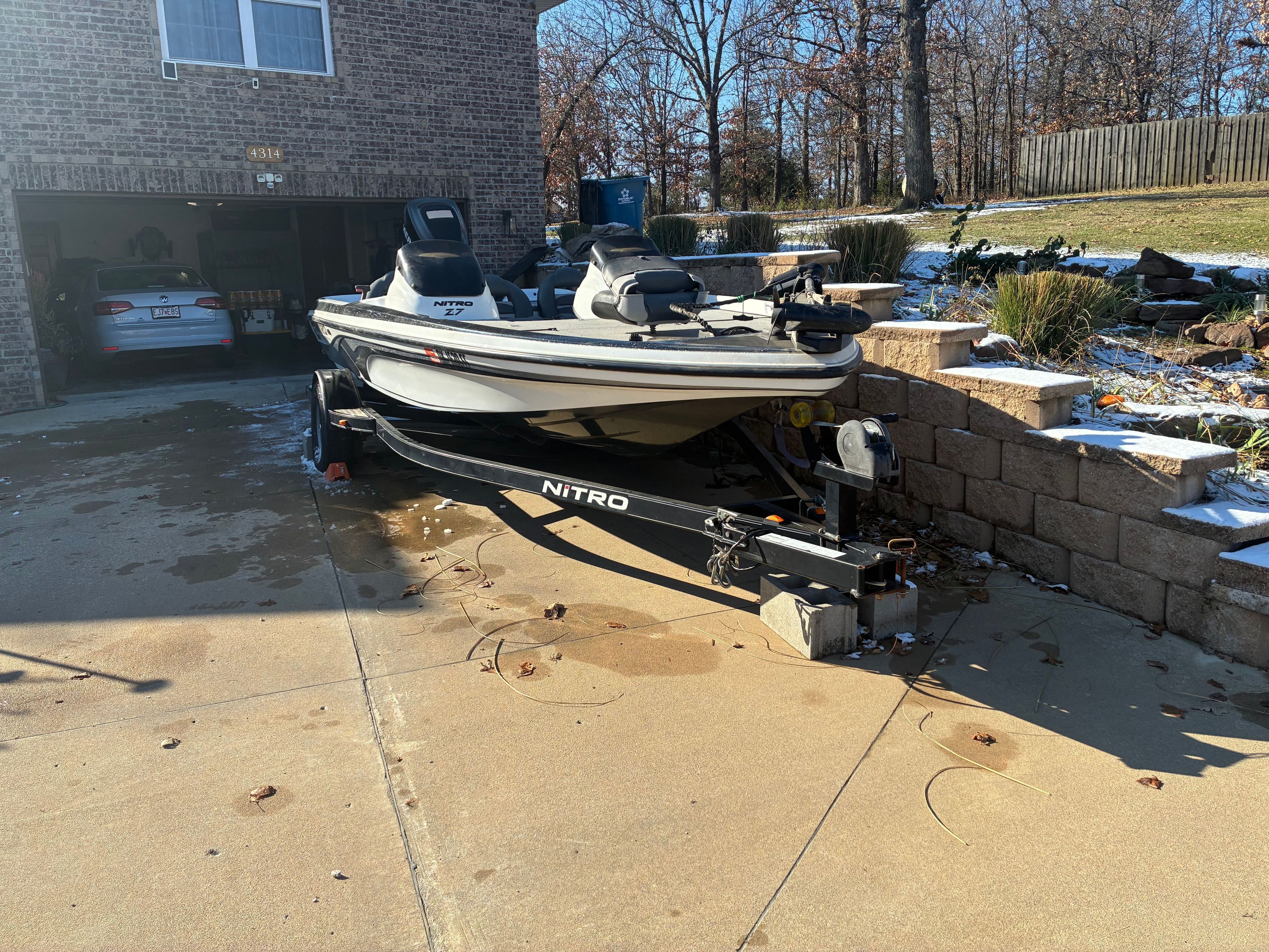 2009 Nitro Z-7 - 2