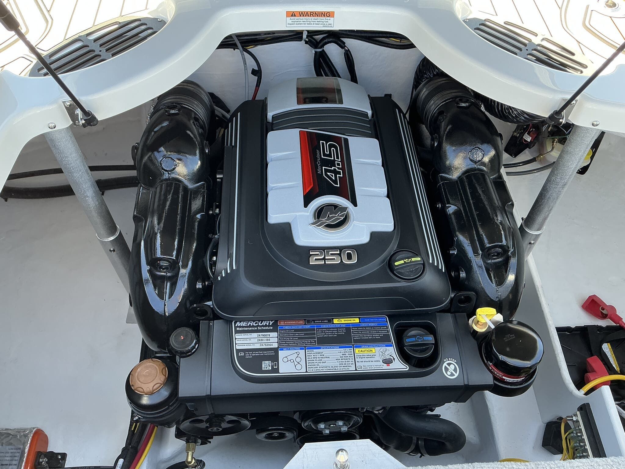 2025 Monterey 224FS - 12