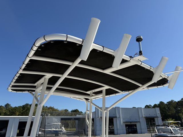 2023 Clearwater 2300 Center Console - 13