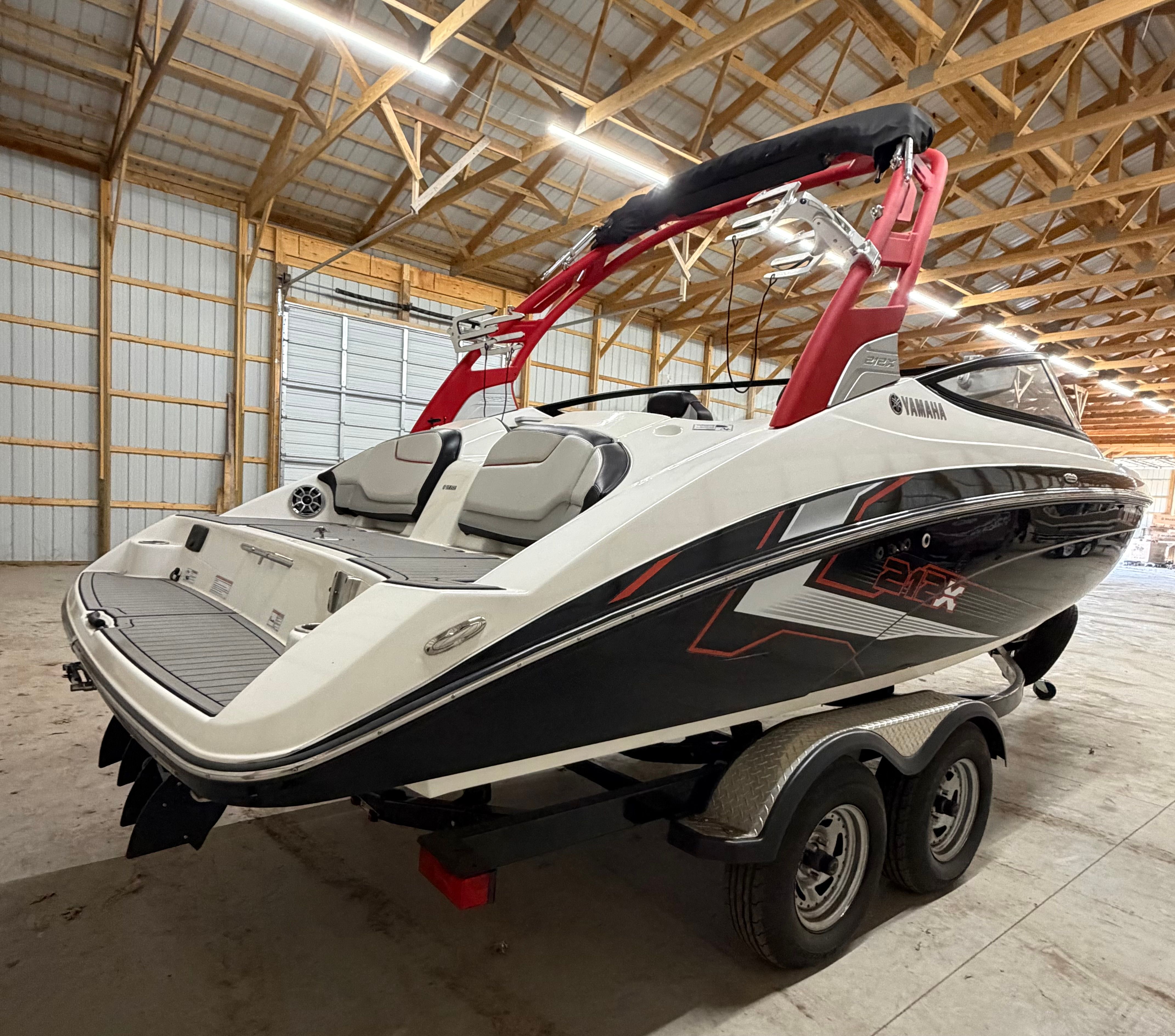 2018 Yamaha Boats 212X - 2
