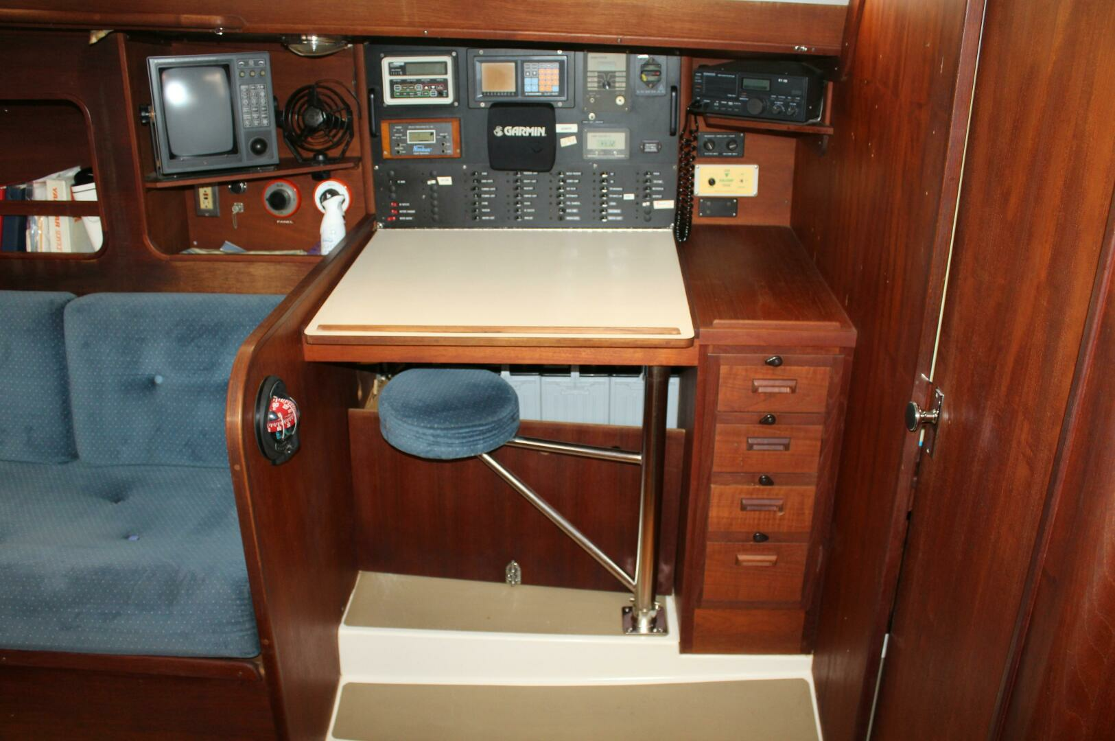 1986 Freedom Marine — - Image 18